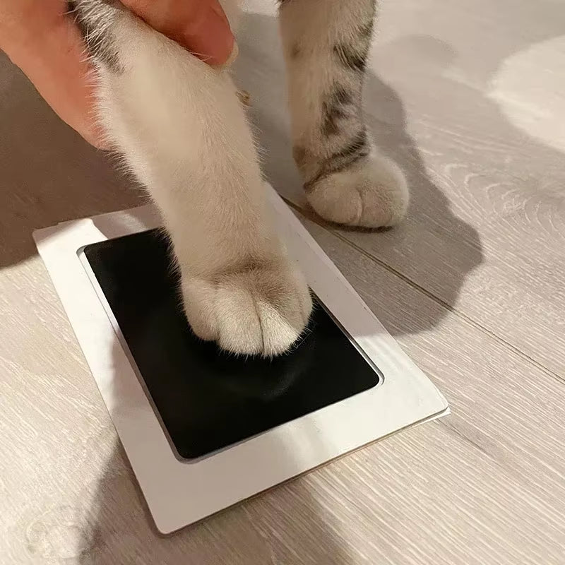 Non-Toxic Pet Footprint Pad - Capture Your Dog's Paw Prints Safely!